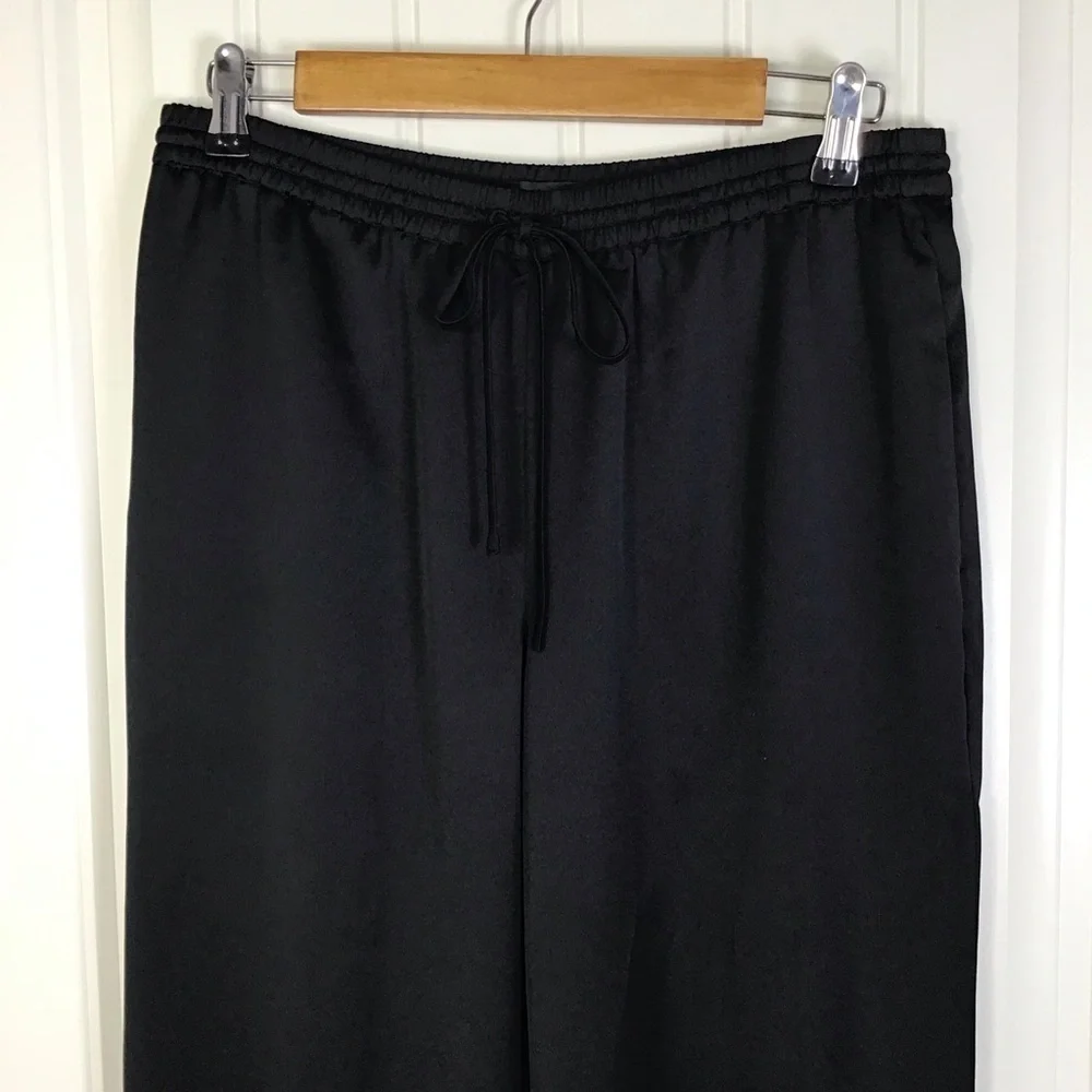 NWT J. Crew Drawstring Cuffed Crepe Pants in Black Size 8.